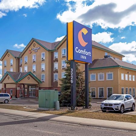 לטברידג' Comfort Inn מראה חיצוני תמונה
