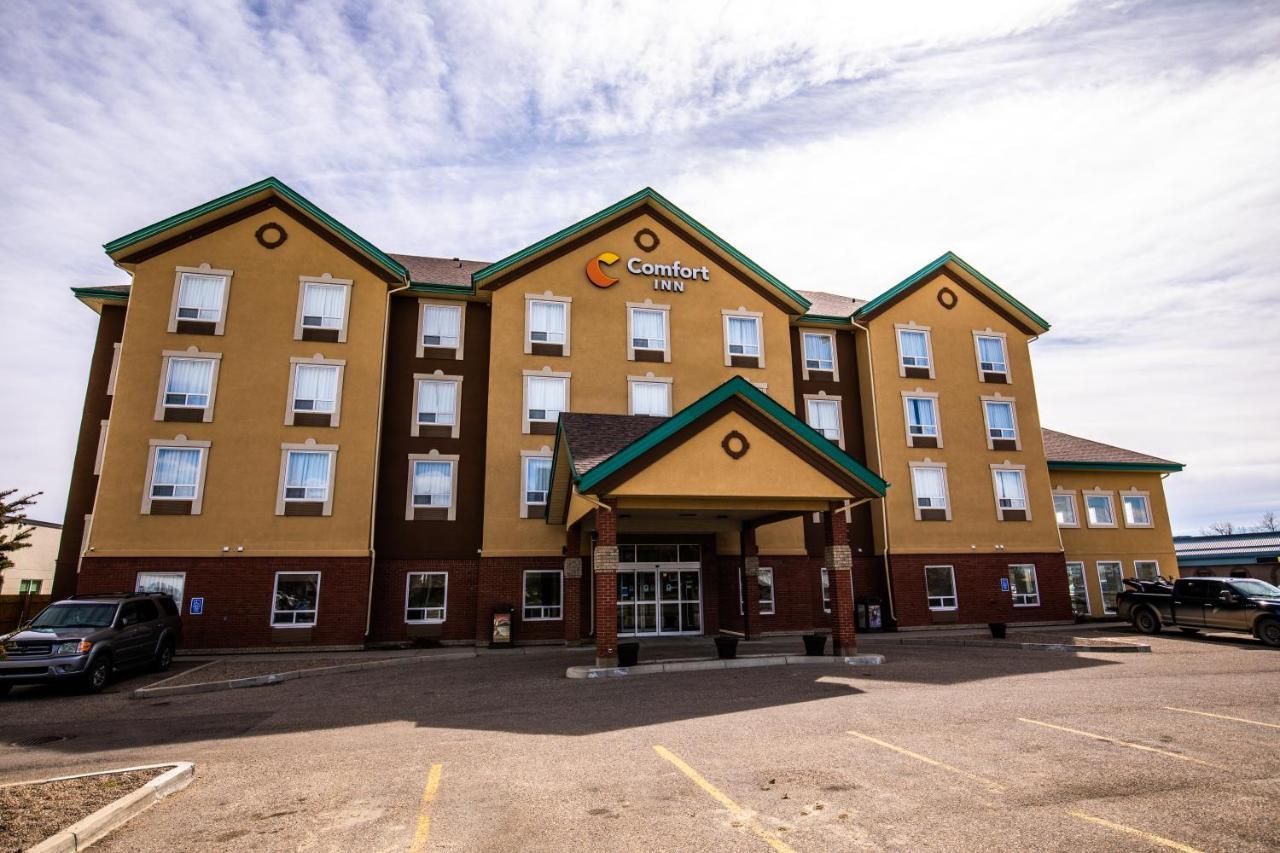 לטברידג' Comfort Inn מראה חיצוני תמונה