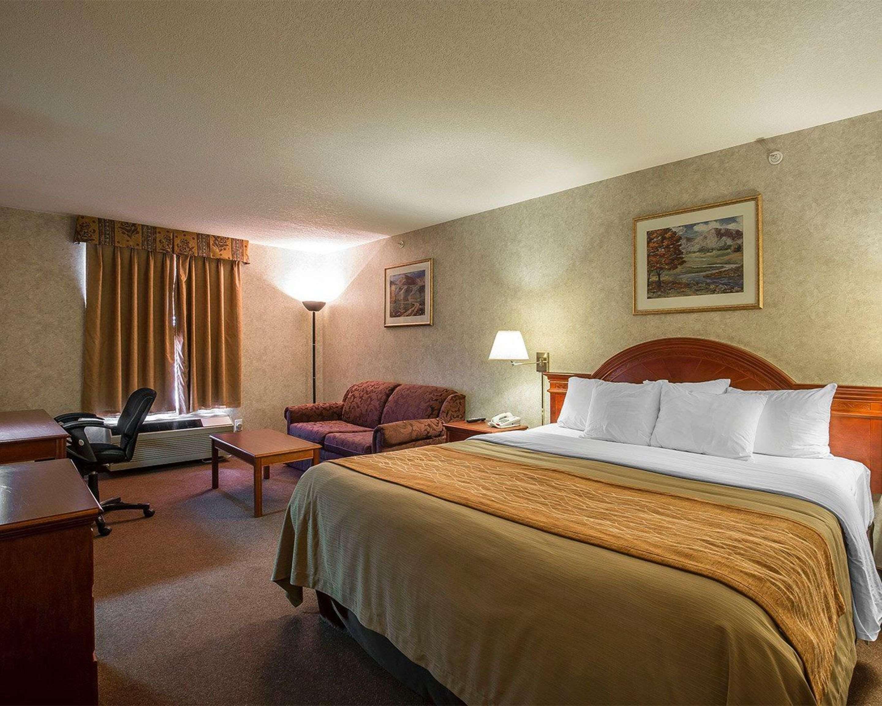 לטברידג' Comfort Inn מראה חיצוני תמונה